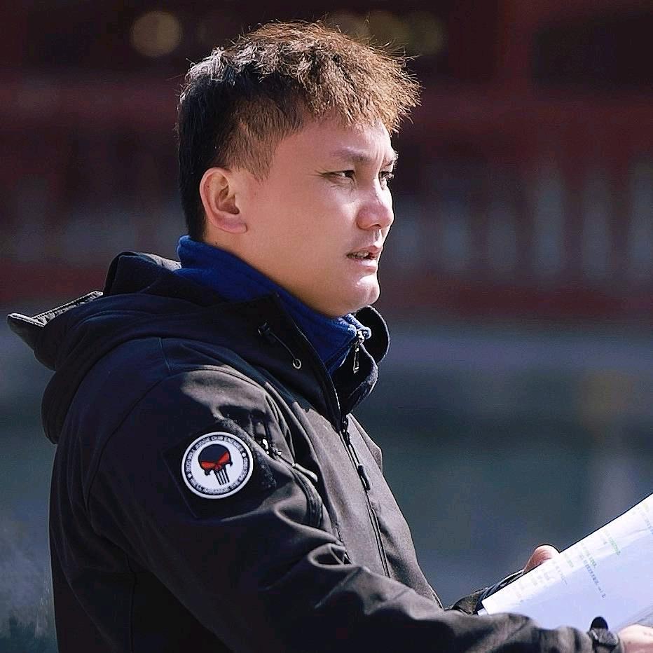 导演:叶华活