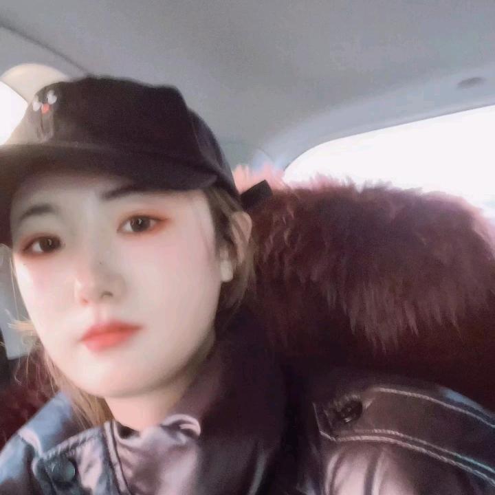 领誉公园里置业顾问小陈