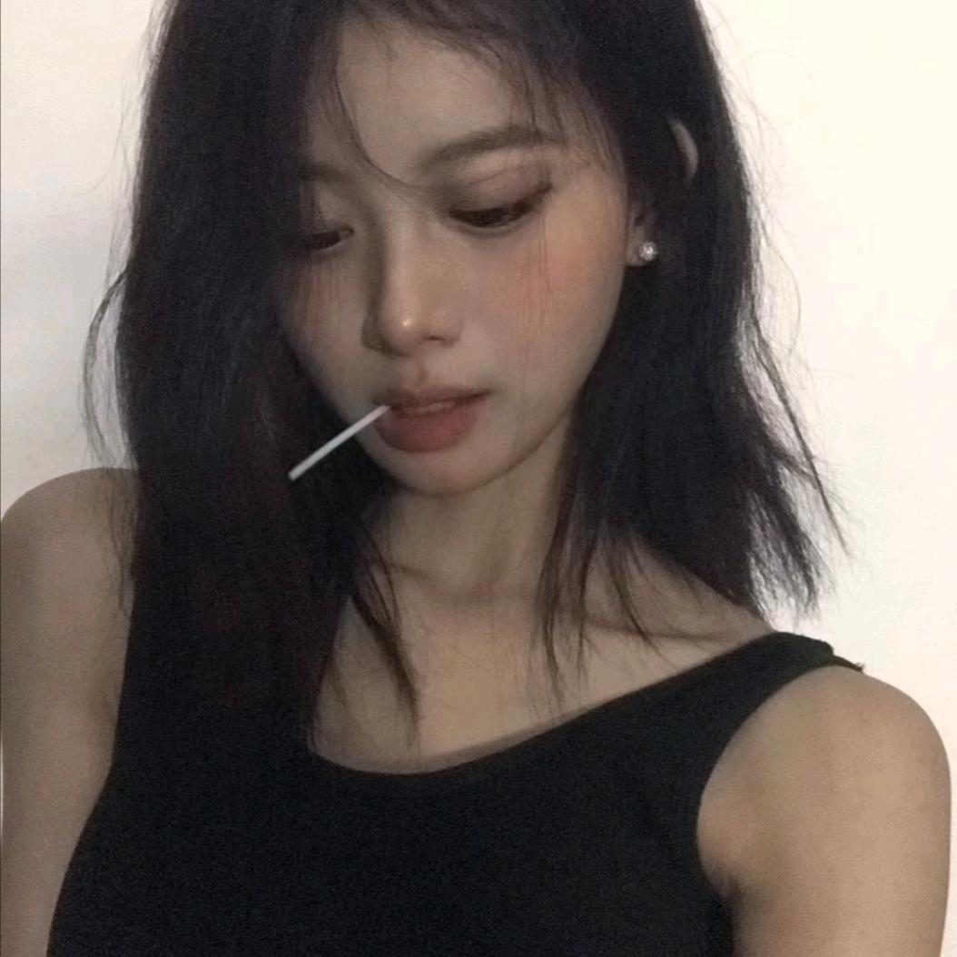 委屈小狗૮₍ꐦ-᷅⤙-᷄₎