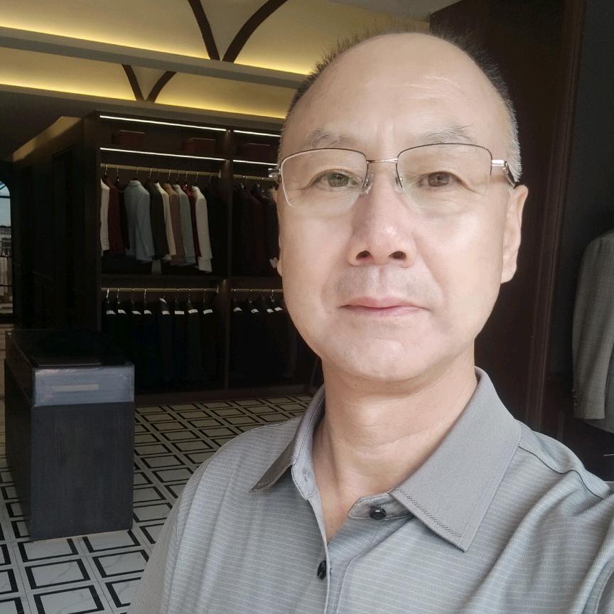 云逸刘君