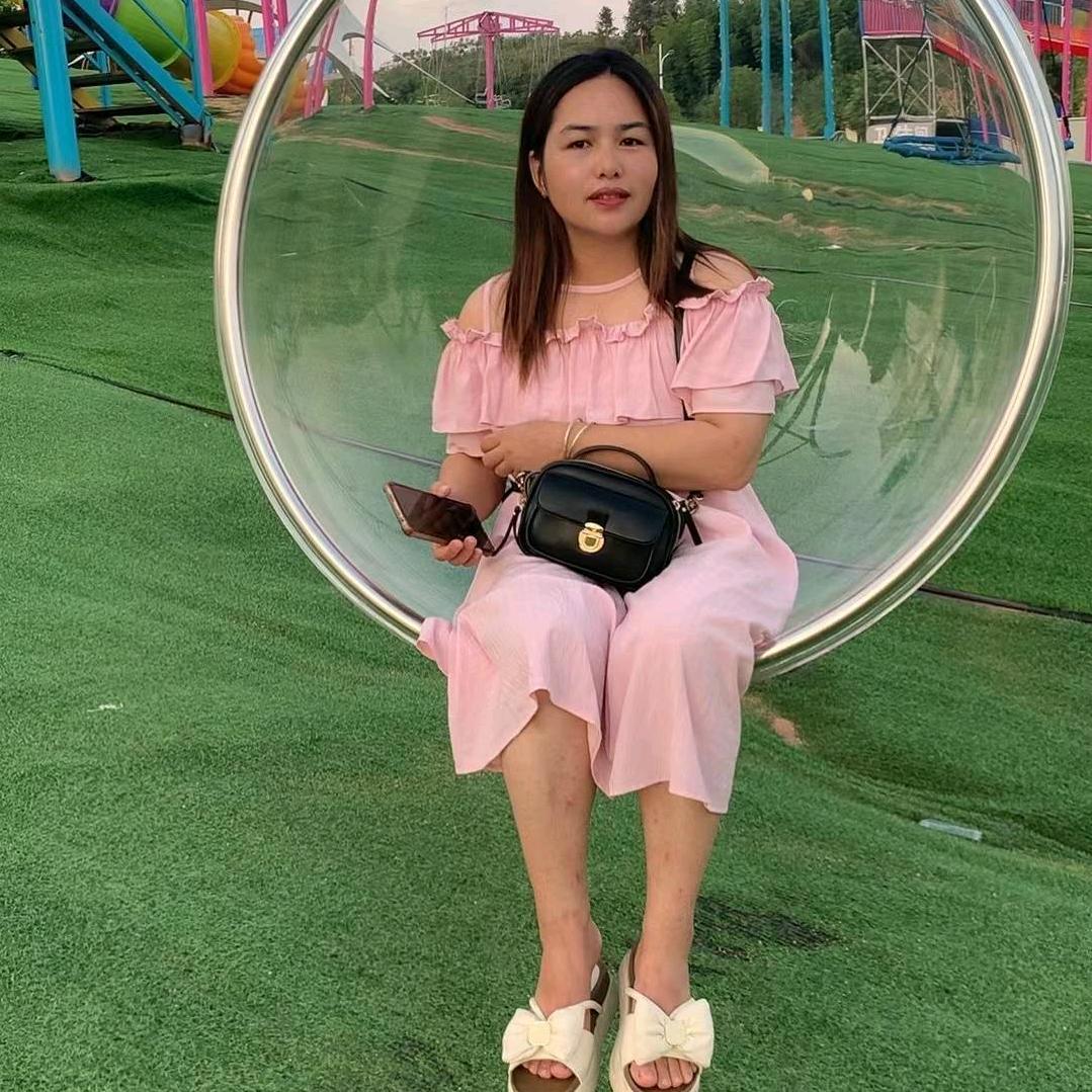 @丫头♥(｡￫v￩｡)♥