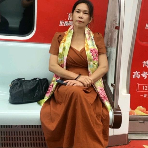 美丽佳人