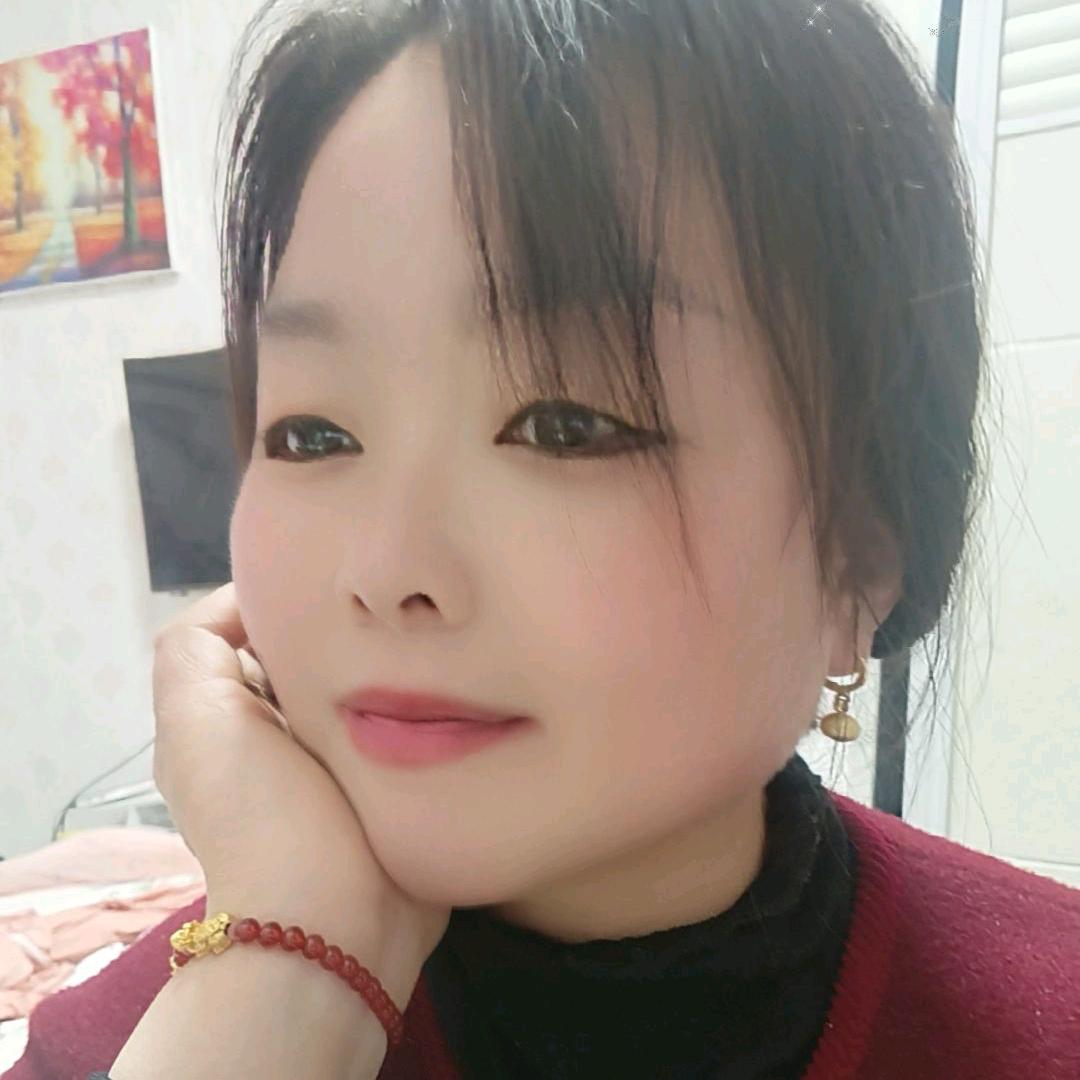 云云☁️《🌺🌺》（拉木材）