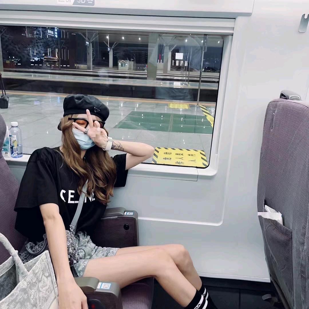 不理理直播精选