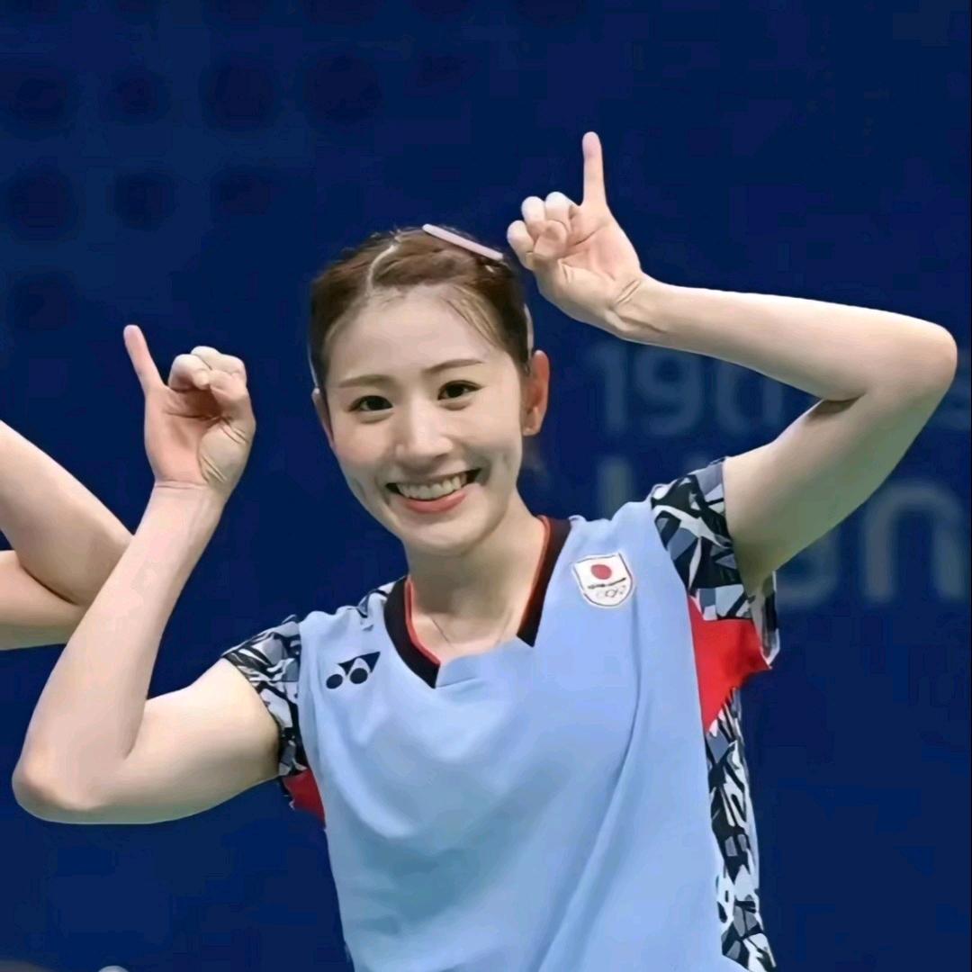 李宁R2级穿线师-拉线哥