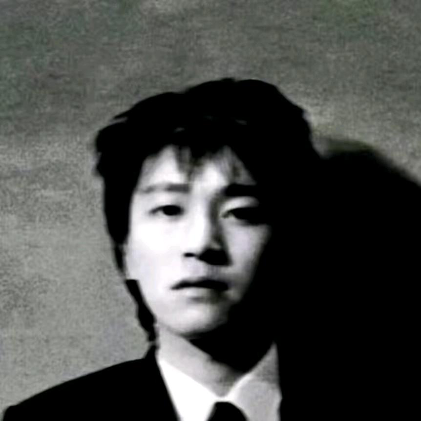 四点的海棠花未眠i