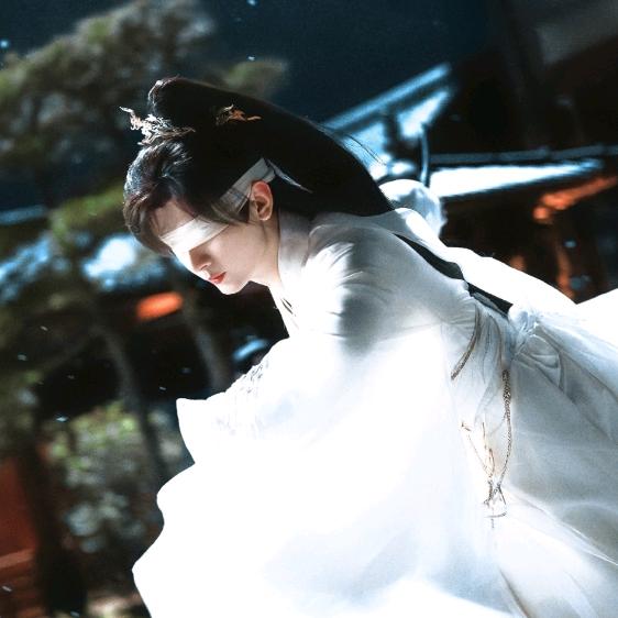 诗婷淇梦🥝（刀么刀么版）