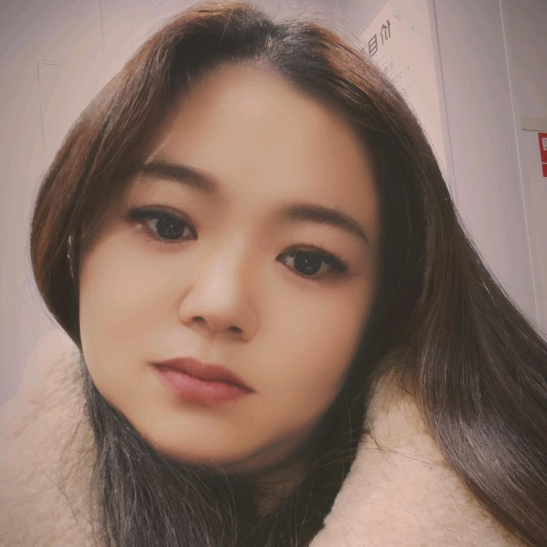 ღ谢家姑娘᭄ꦿ এ⁵²º