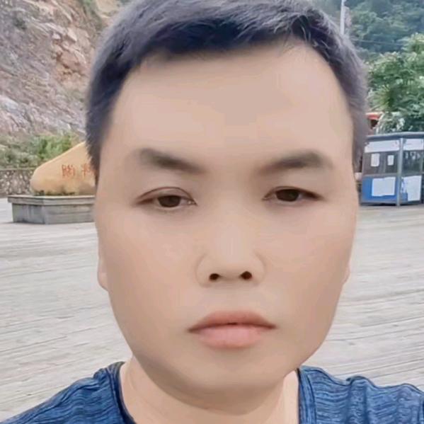 🐲 辉