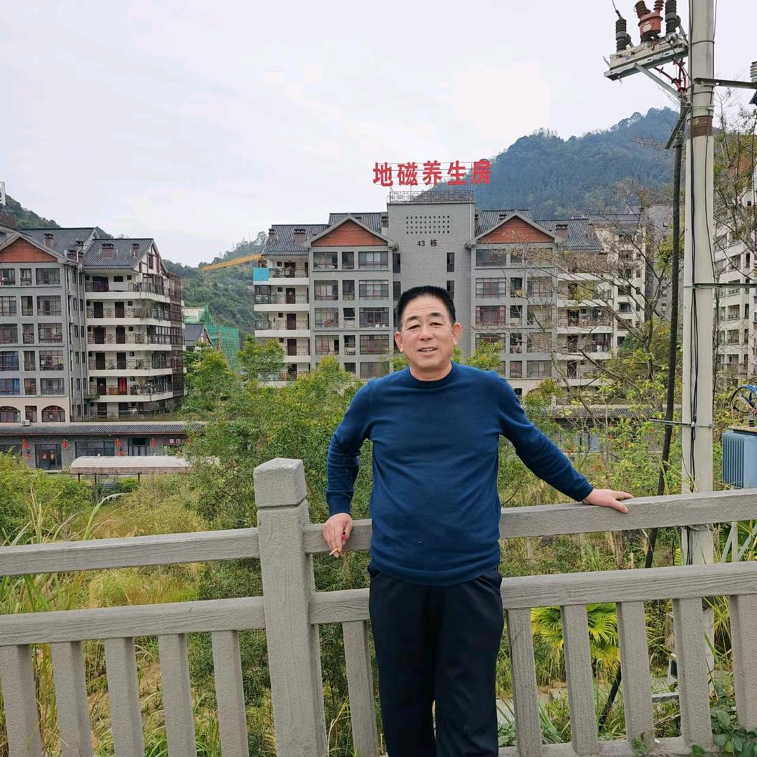 田歌在旅行