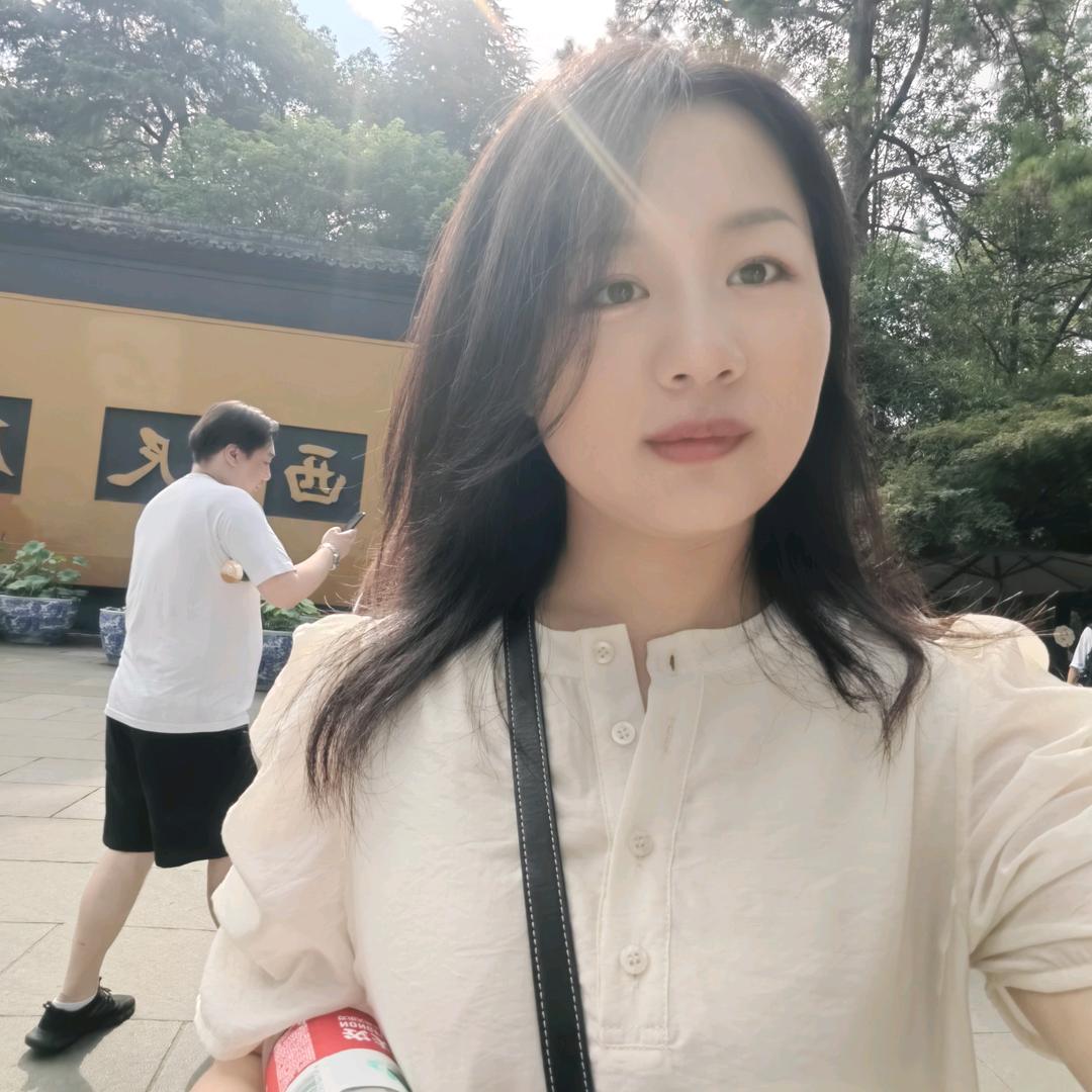 柳青吖