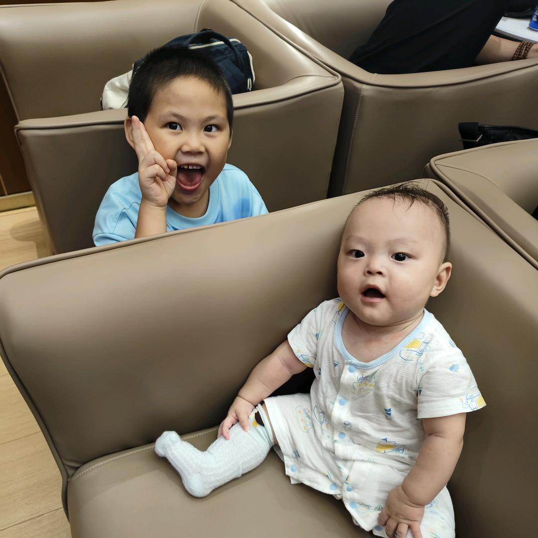 辰辰（23+6周700克正在努力成长中）