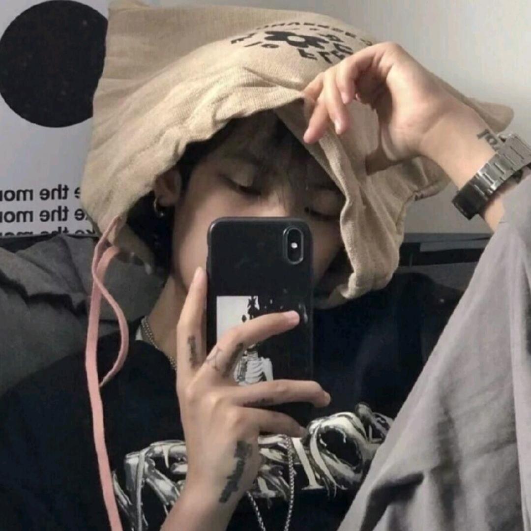 @423