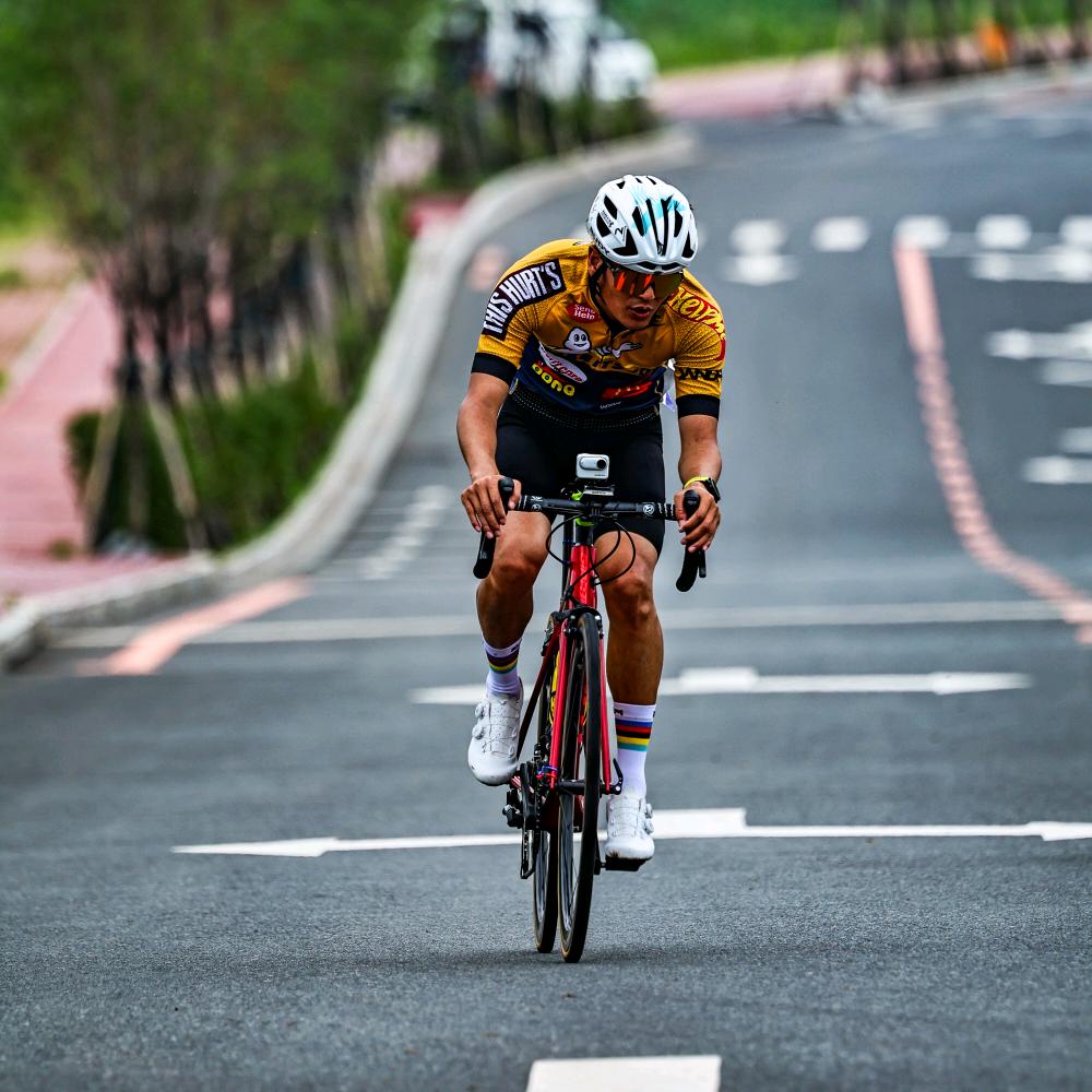 你就叫我华子吧