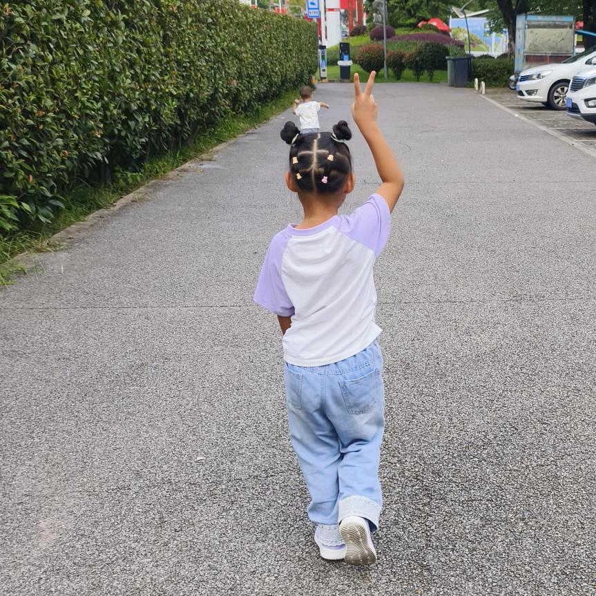 🍍若如初见🍍