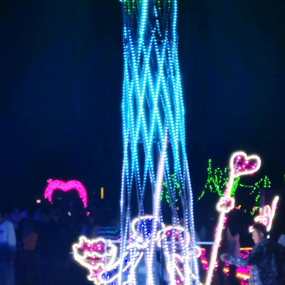 人生此时，须尽欢