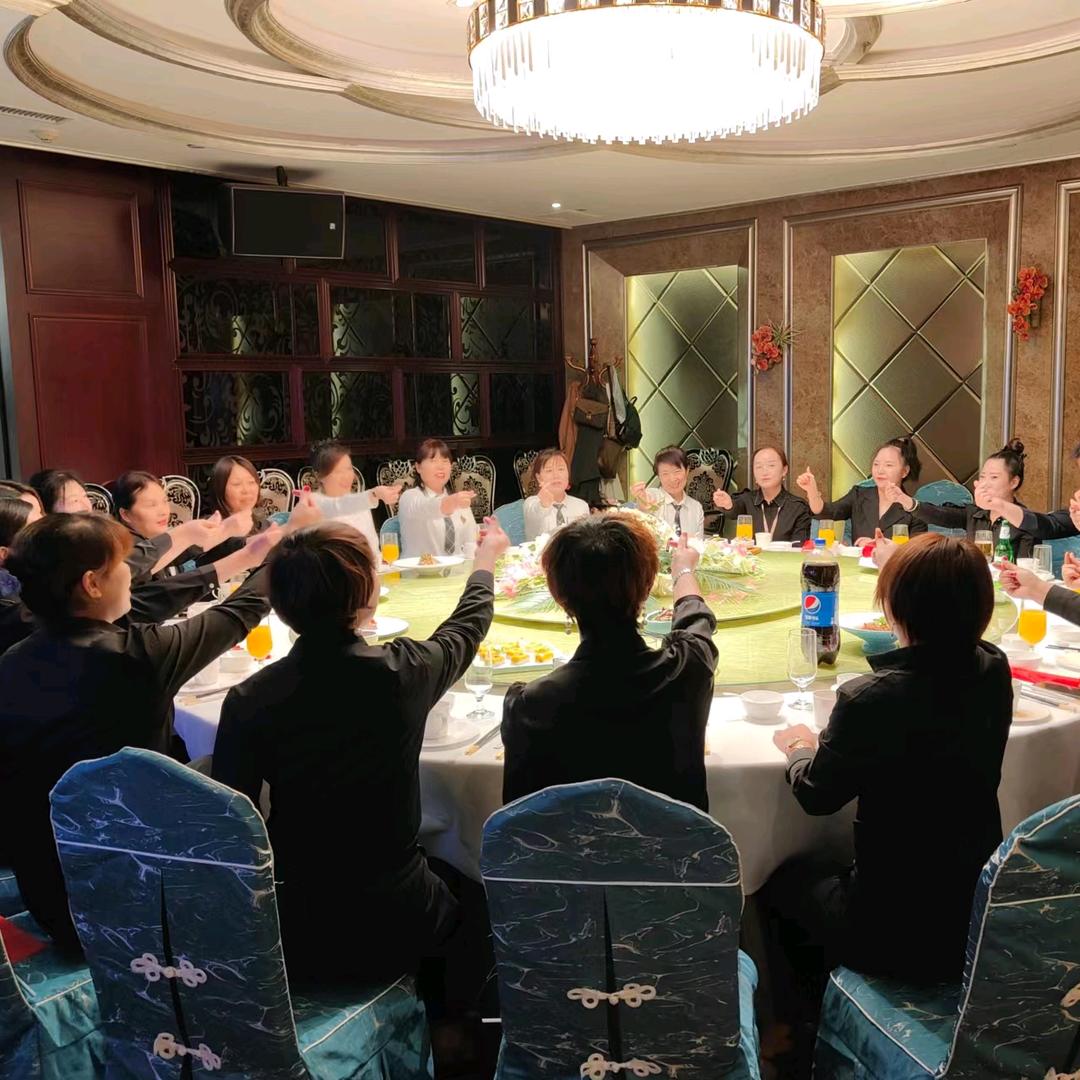 家政顾问琳老师
