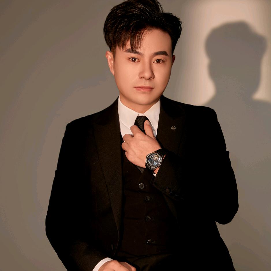 小尔康🎹