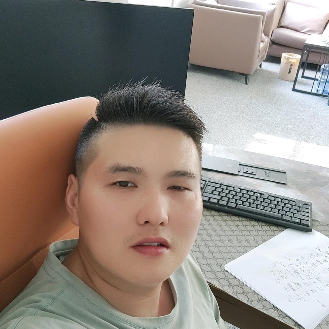 爱你的我