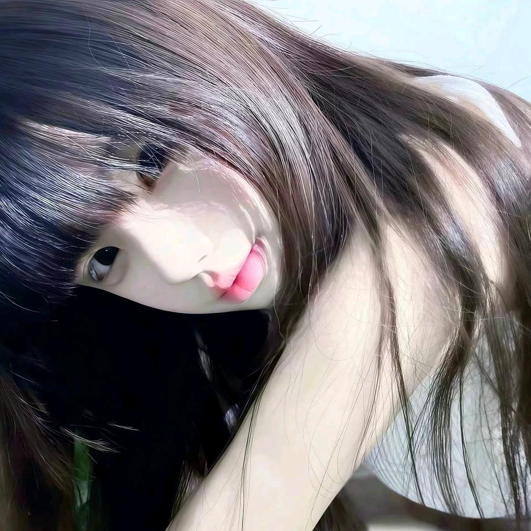 左耳^