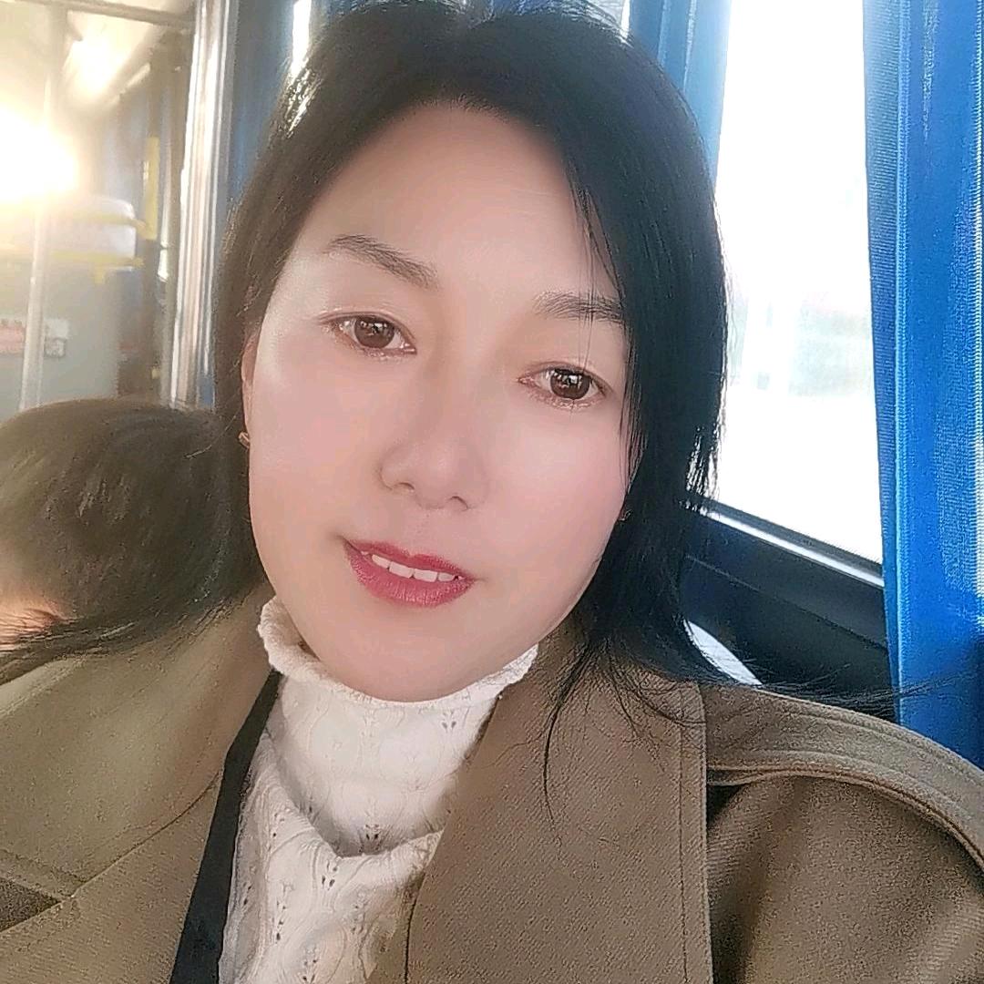 英姐，红娘👫👫👩‍❤️‍💋‍👨