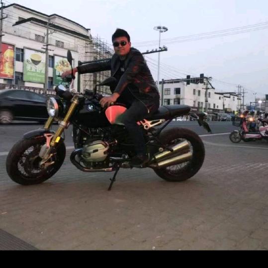 无人扶我凌云志