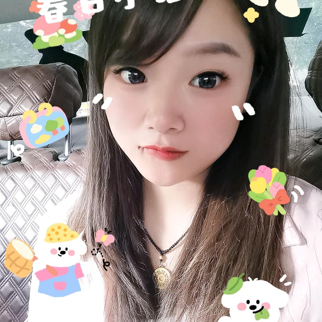 潘潘^-^