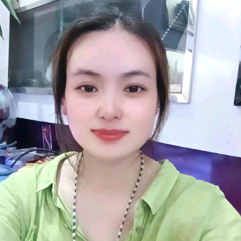 通山县时尚珠宝手工编红绳