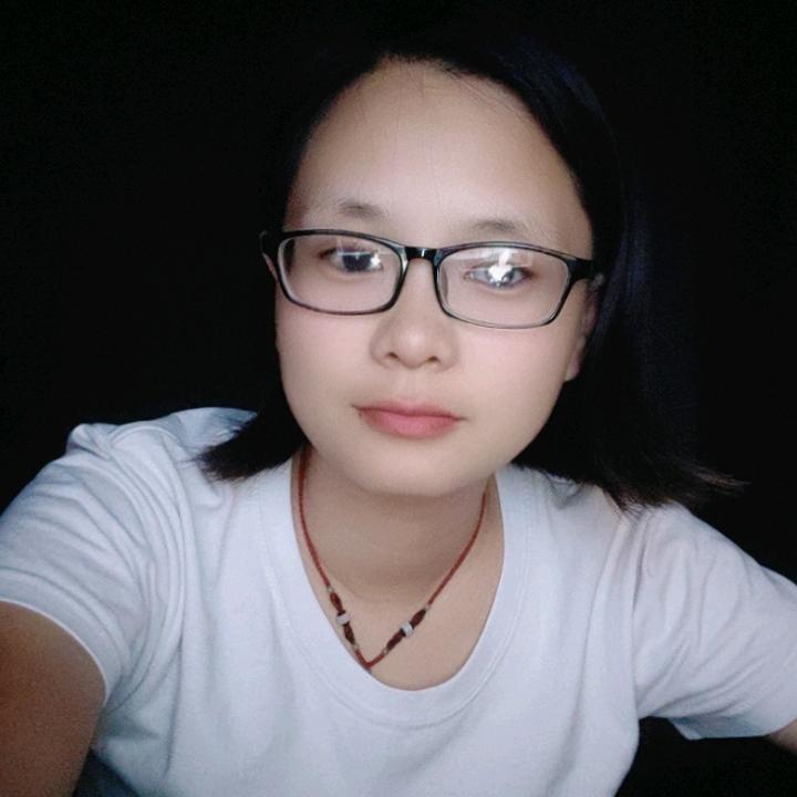 浅笑心柔哦哦