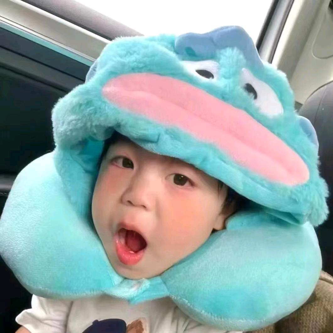 窝不吃吐司边