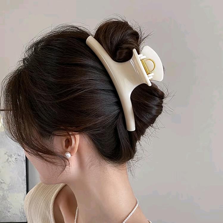 YF卡米莉高端轻奢饰品