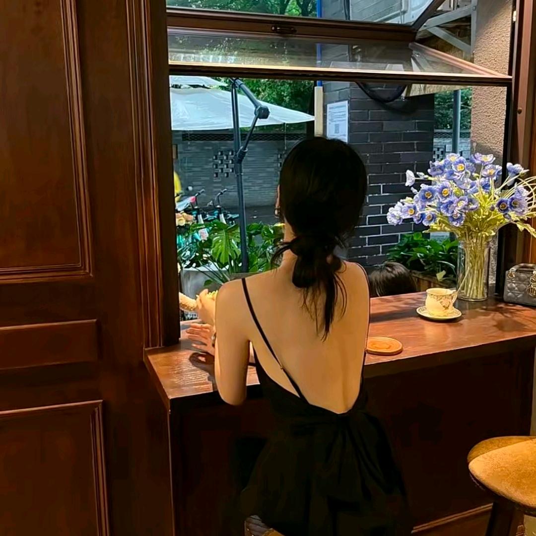 谢小姐 .💛