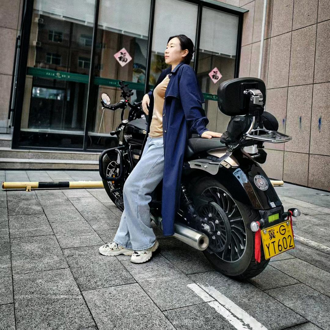绾卿