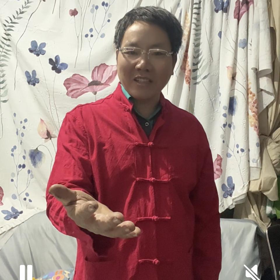 民哥