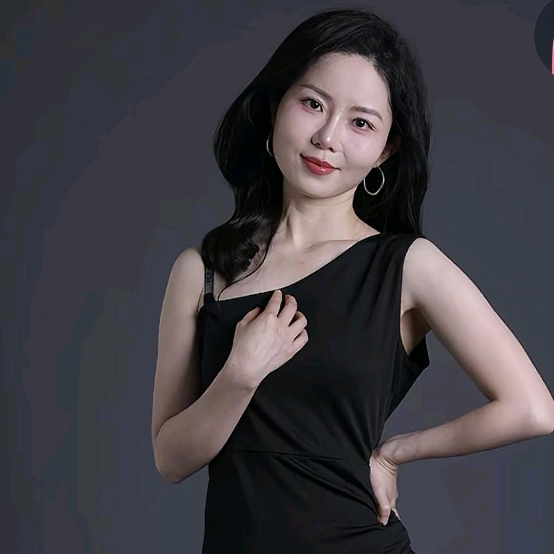 做自己的码头（龙飞姐）