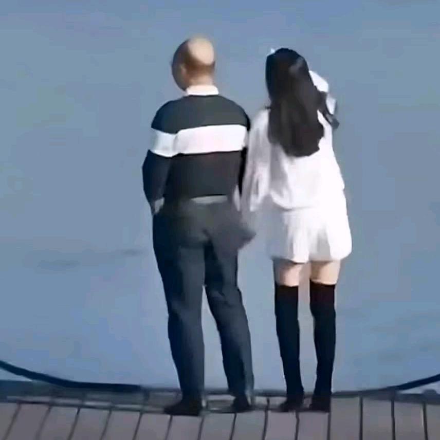 恋旧的海