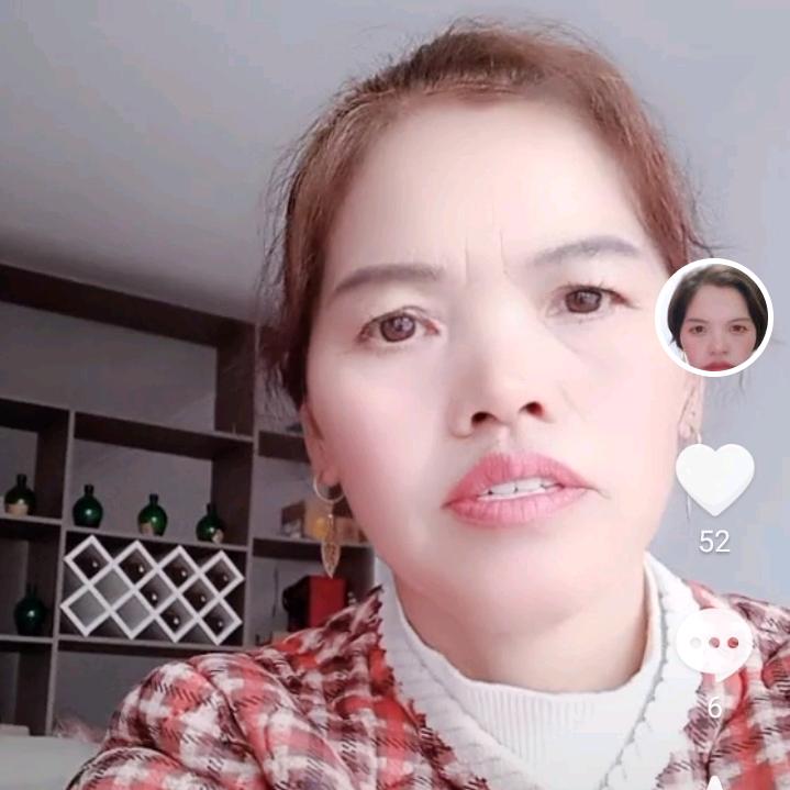 开开心心的