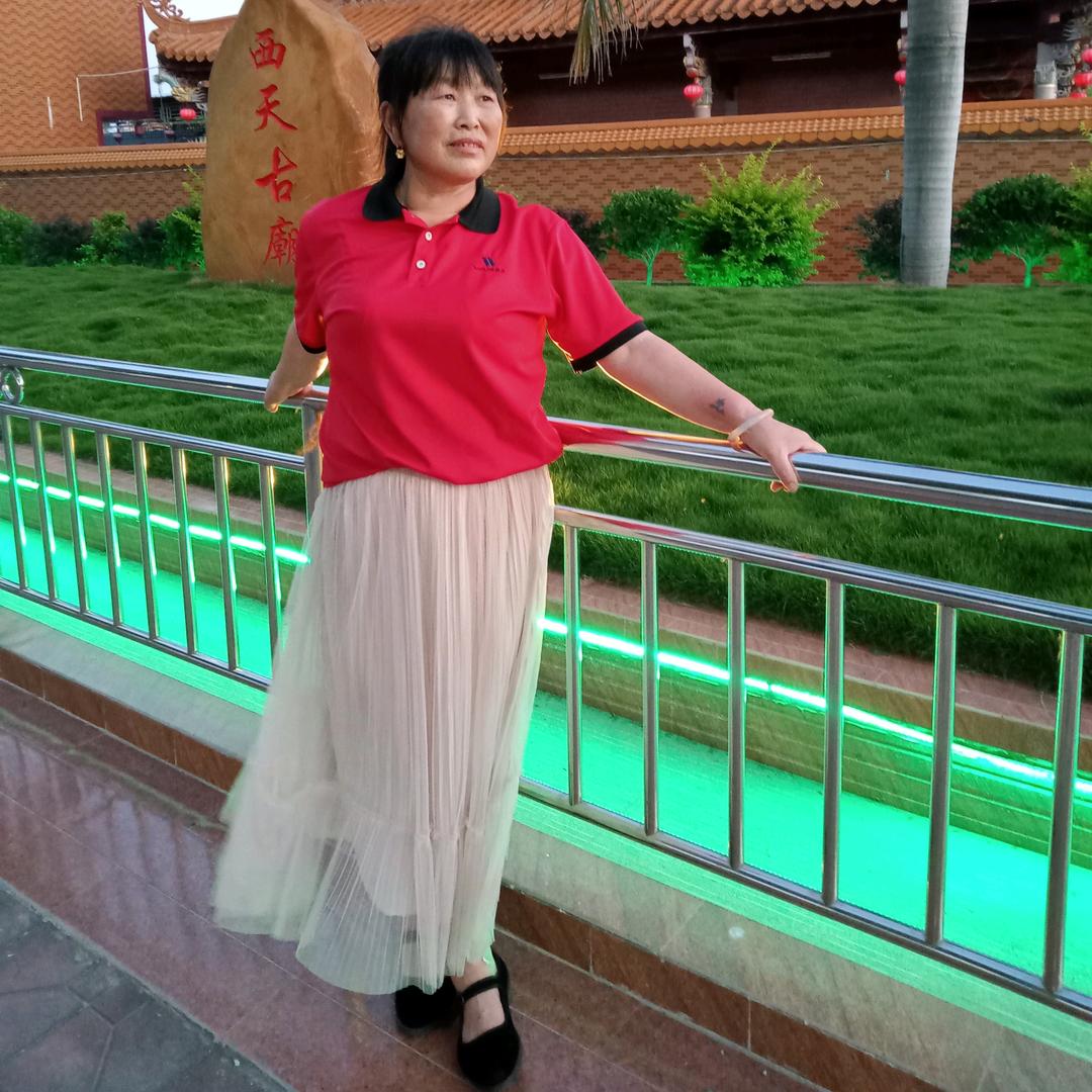 牵幸福手