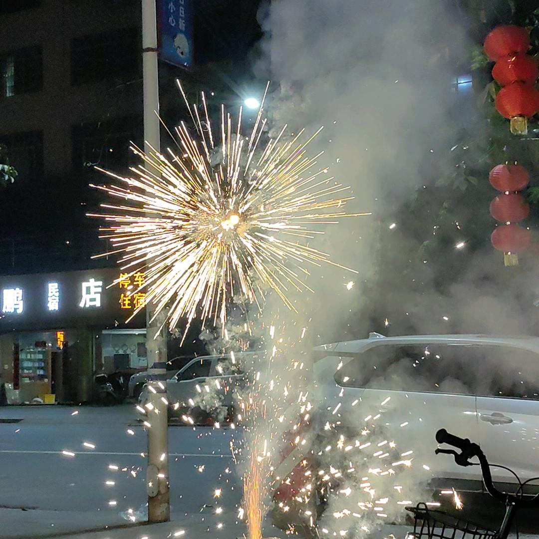 小红📚聚光抖音本地推高返点
