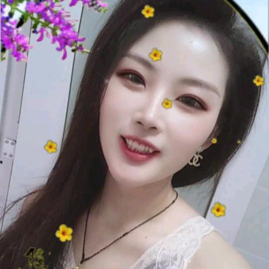 洪小姐