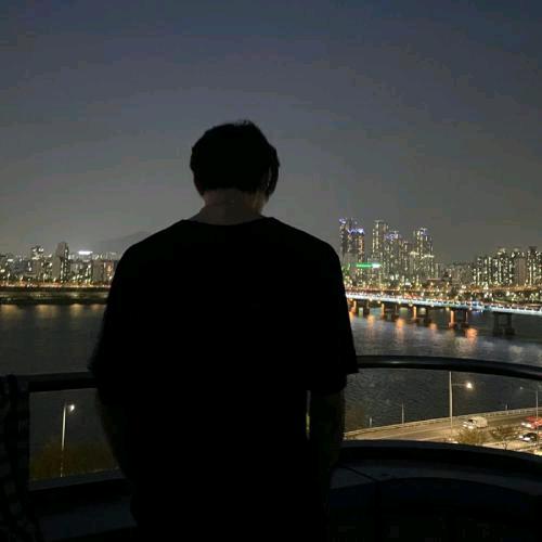 相逢何必曾相识