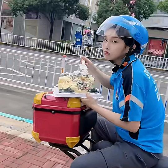 ──   展开66条回复 ﹀