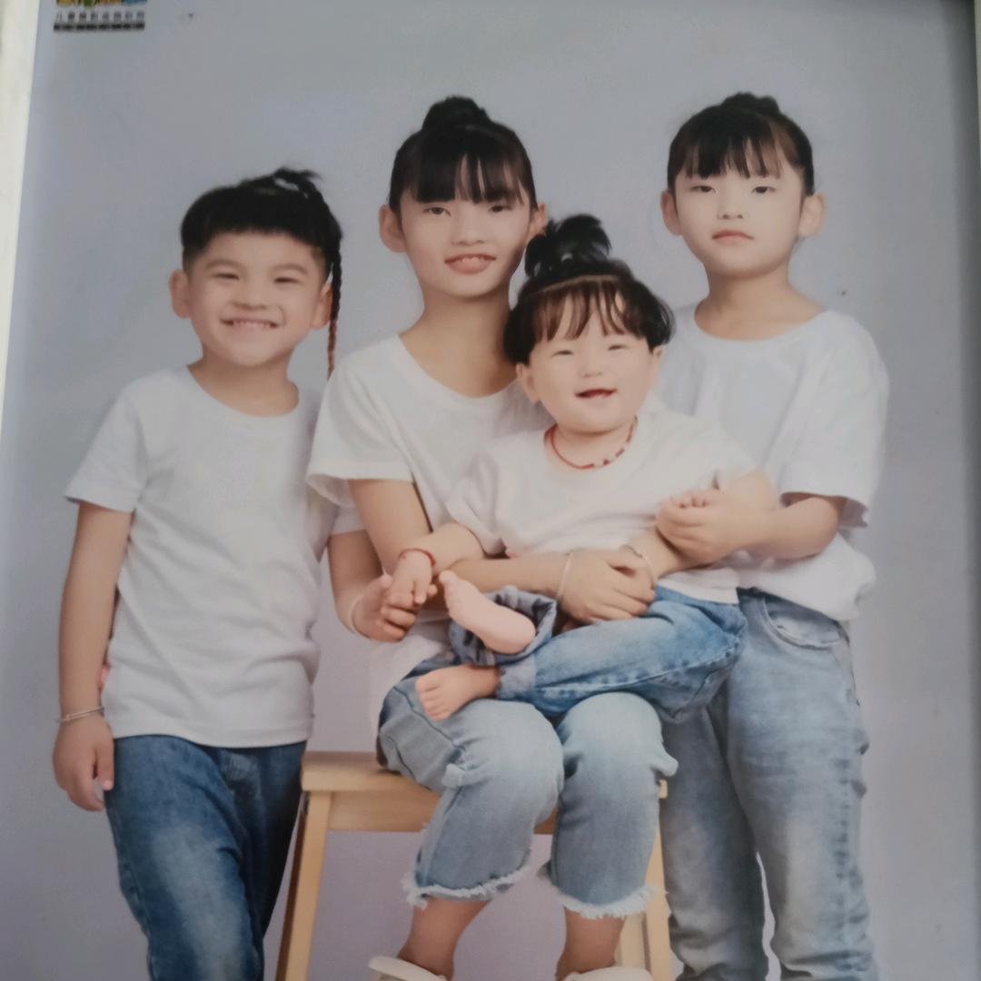 四个宝贝的奶奶🥰