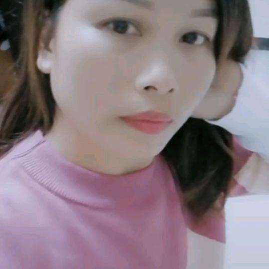 秀秀吖~