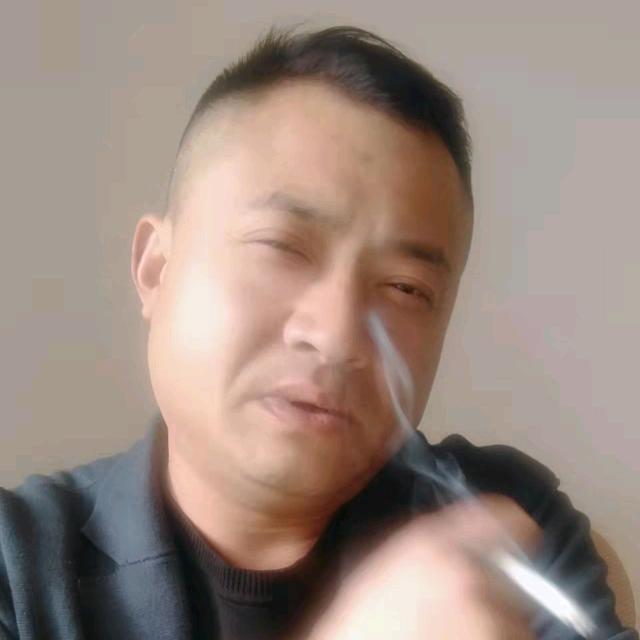杨利