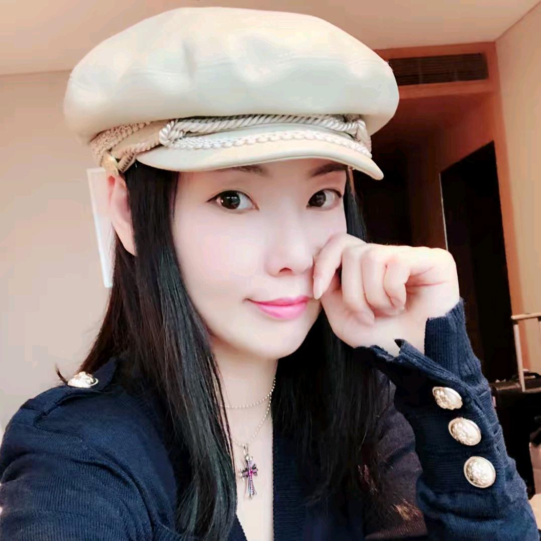 女装穿搭馆