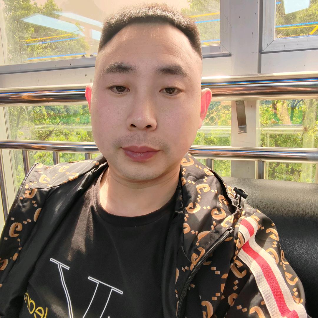 㿝氼