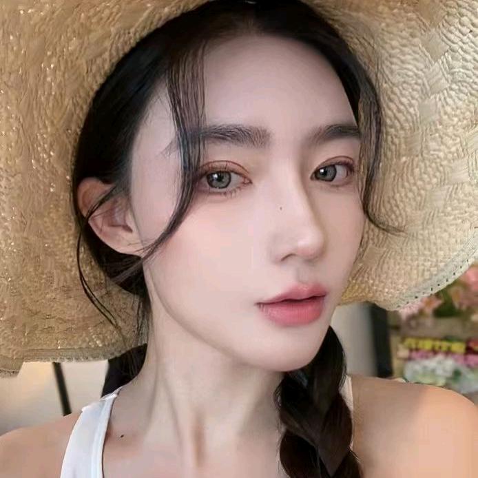 是西西呀