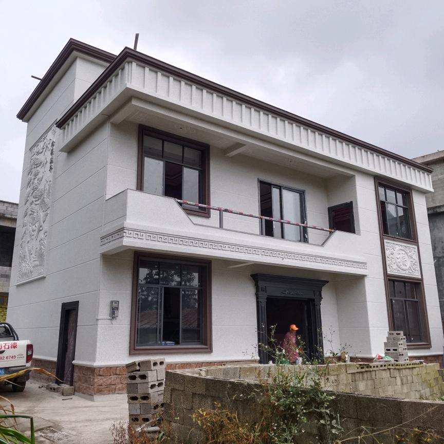 兴仁主体别墅修建小吴