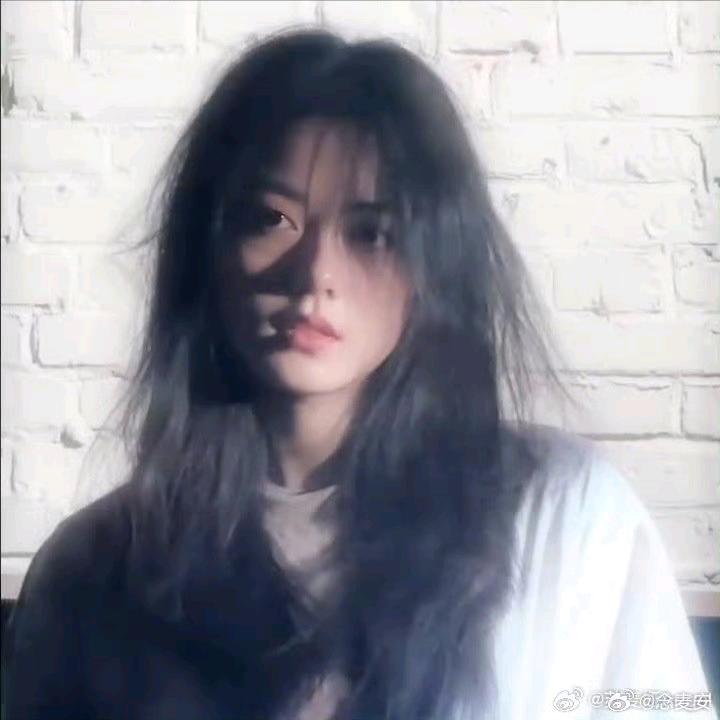 镜中月